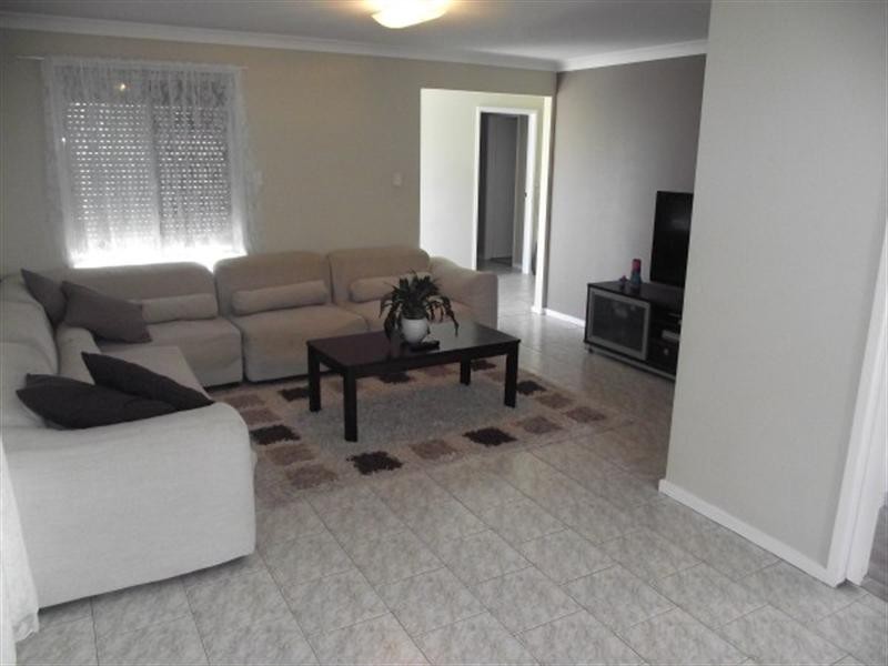 Wattle Grove NSW 2173