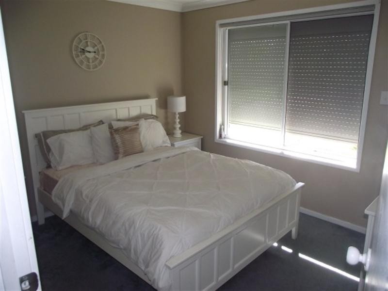 Wattle Grove NSW 2173