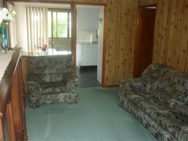 15 Williamson Crescent, Warwick Farm NSW 2170