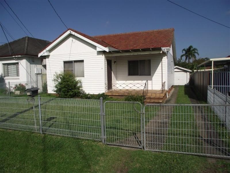 Fairfield East NSW 2165