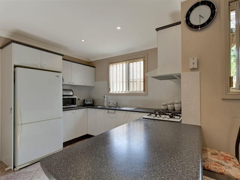 West Hoxton NSW 2171