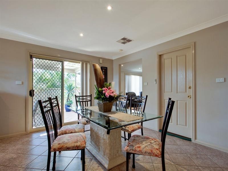 West Hoxton NSW 2171