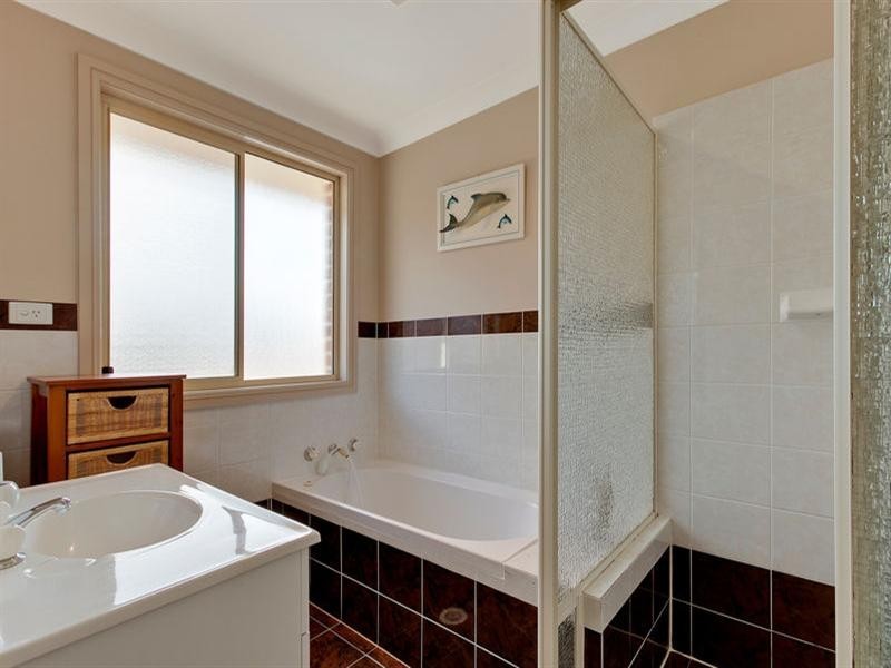 West Hoxton NSW 2171