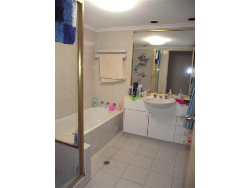 Chipping Norton NSW 2170