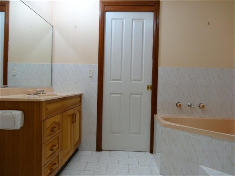 1/19-21 Scotchey Street, Prairiewood NSW 2176