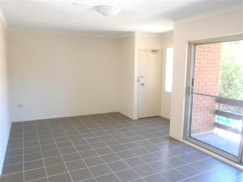 3/18 Nagle Street, Liverpool NSW 2170