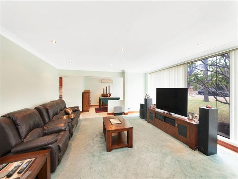 17 Burton Avenue, Moorebank NSW 2170