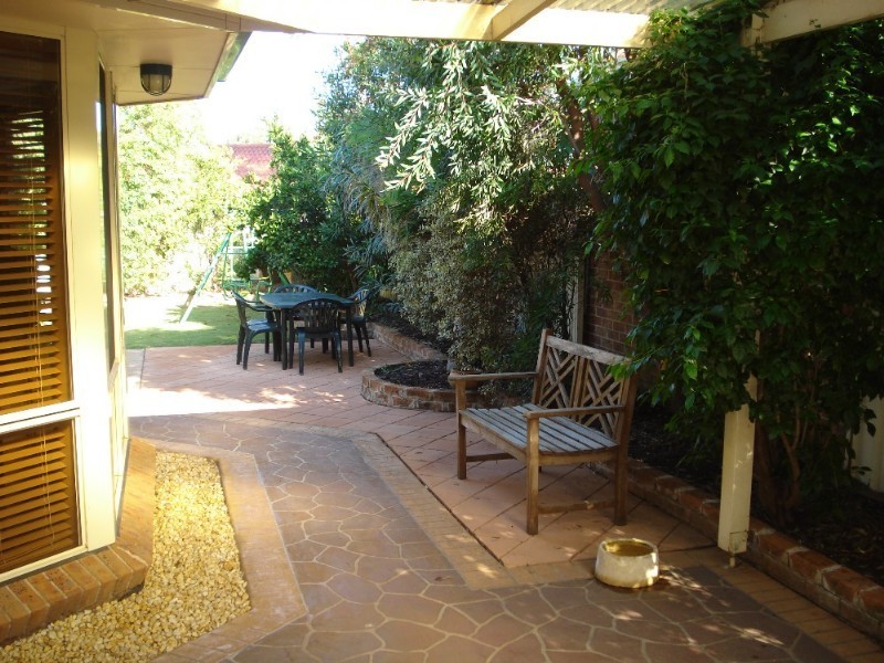 Wattle Grove NSW 2173