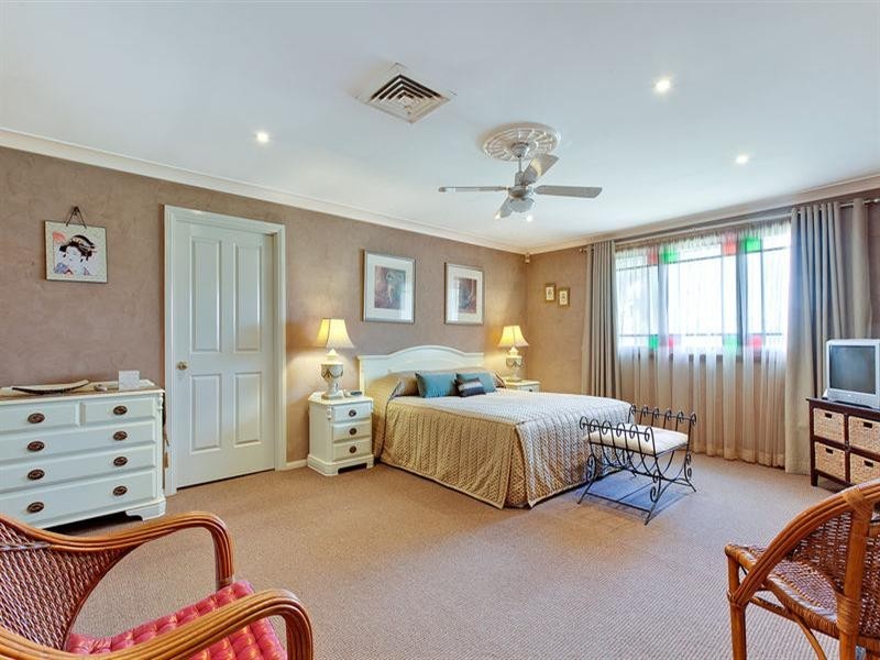 Chipping Norton NSW 2170