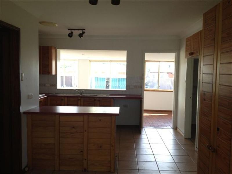 15 Edgecombe Avenue, Moorebank NSW 2170