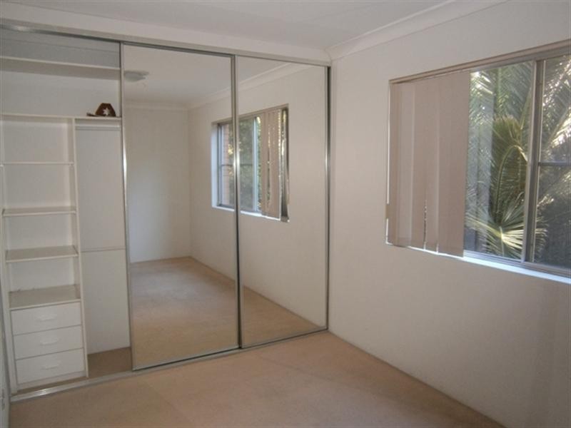 1/34 Goulburn Street, Liverpool NSW 2170