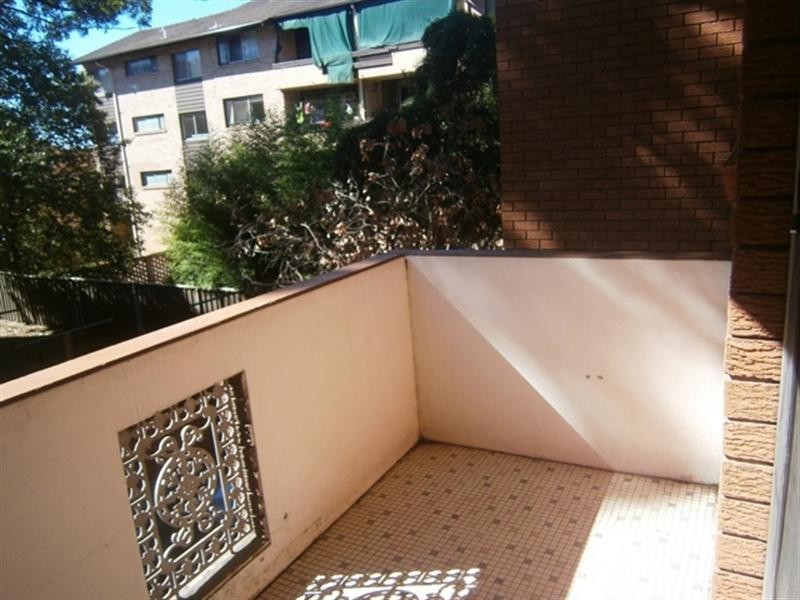 1/34 Goulburn Street, Liverpool NSW 2170