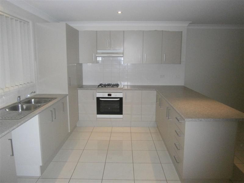 West Hoxton NSW 2171