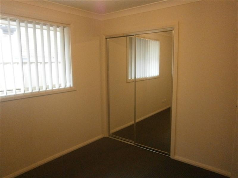 West Hoxton NSW 2171