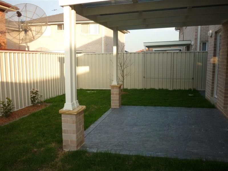 West Hoxton NSW 2171