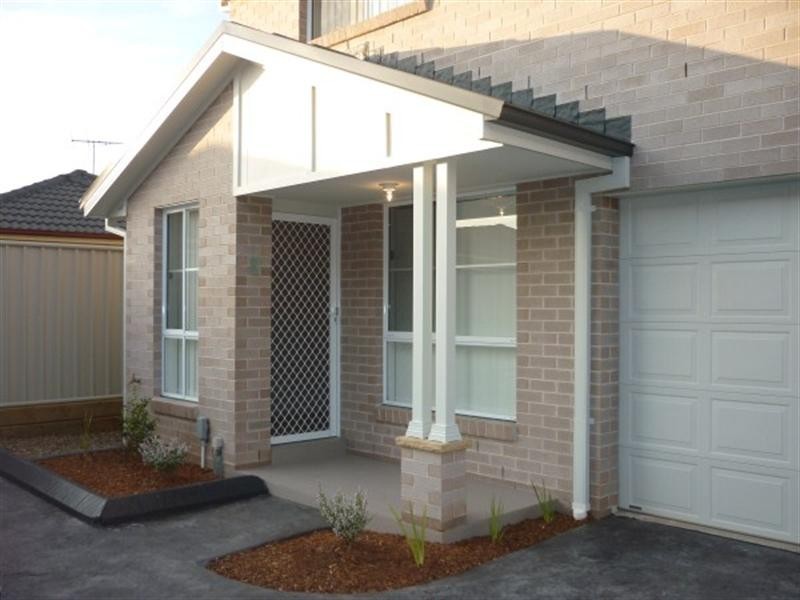 West Hoxton NSW 2171