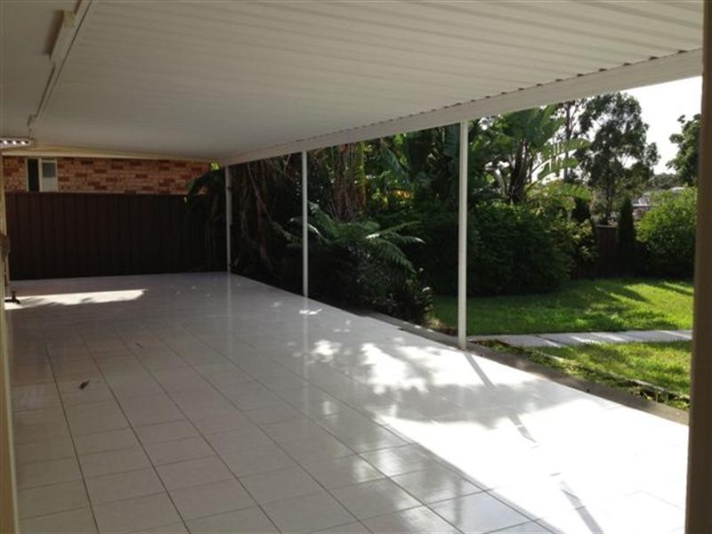 253 Whitford Road, Green Valley NSW 2168