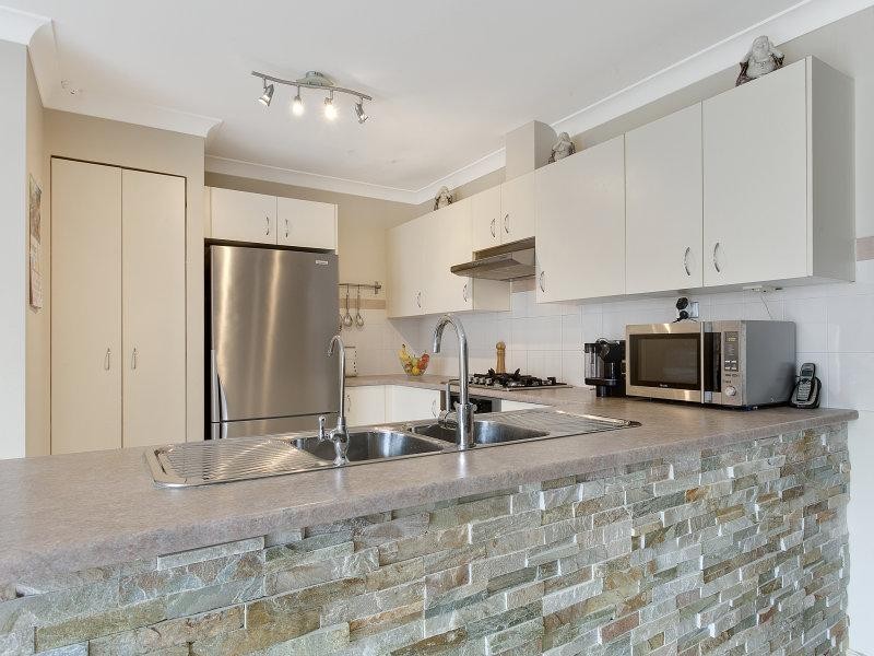 West Hoxton NSW 2171