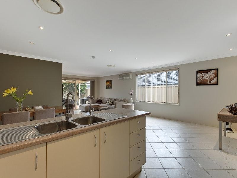 West Hoxton NSW 2171