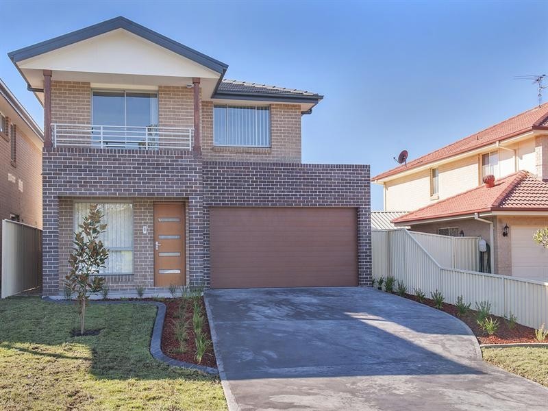 4A Vaucluse Place, Glen Alpine NSW 2560