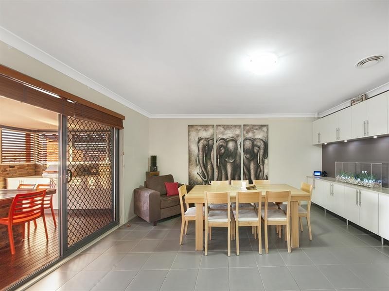 14 Magento Place, Prestons NSW 2170