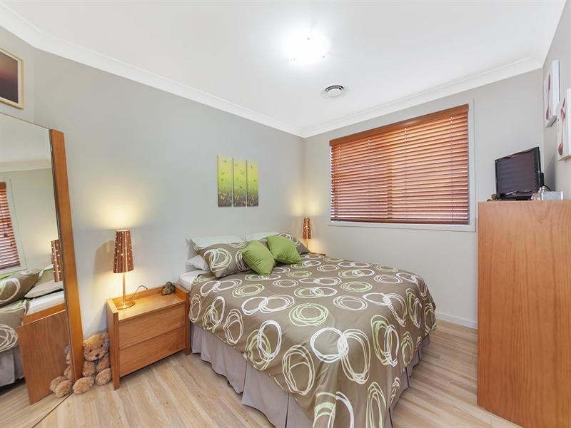14 Magento Place, Prestons NSW 2170