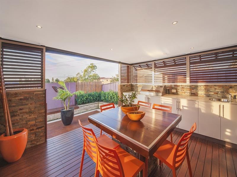 14 Magento Place, Prestons NSW 2170