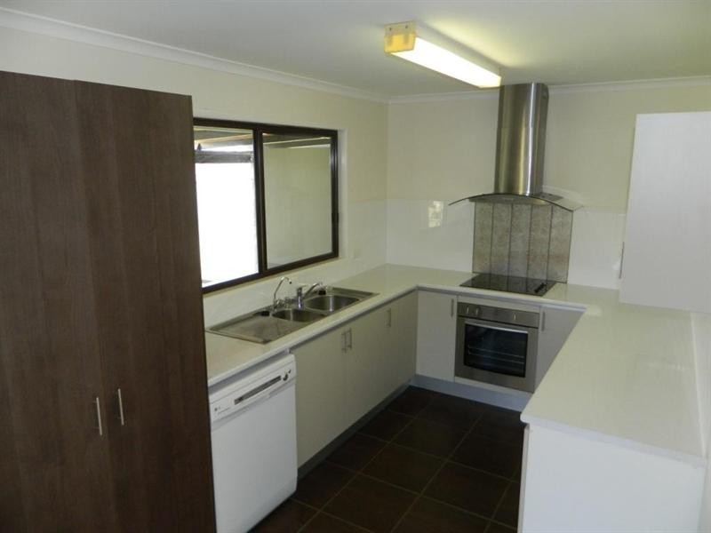 3 Jubilee Street, Kingaroy QLD 4610