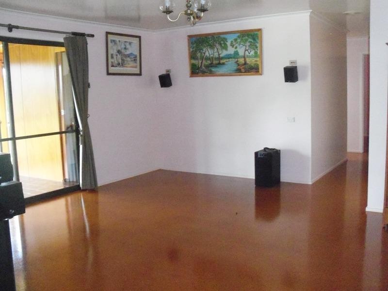 221 Lankowskis Road, Taabinga QLD 4610