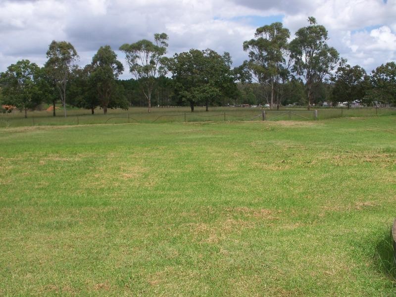 221 Lankowskis Road, Taabinga QLD 4610