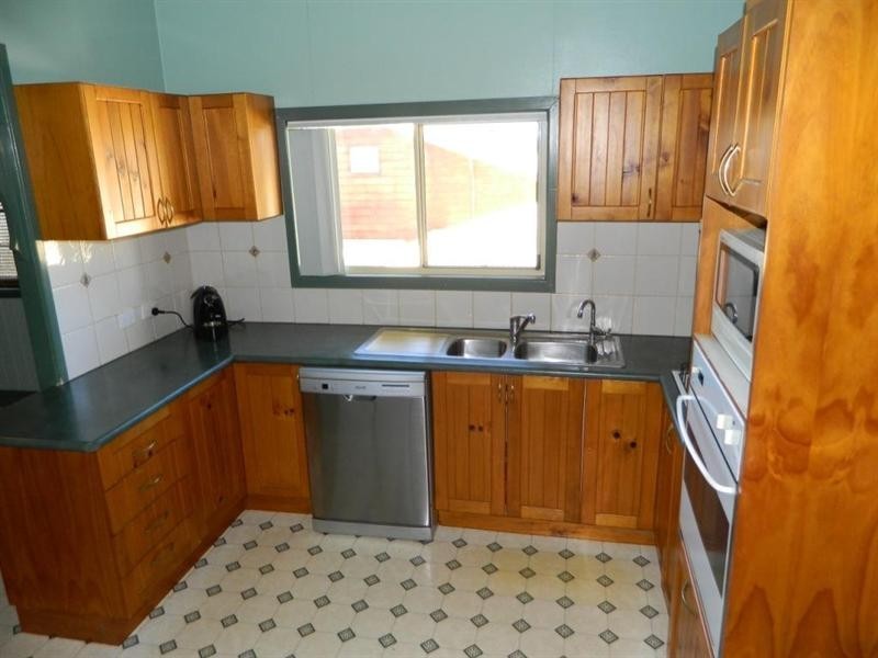 337 HALY Street, Kingaroy QLD 4610