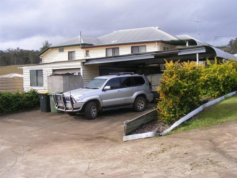 44 Stretton Drive, Blackbutt North QLD 4306