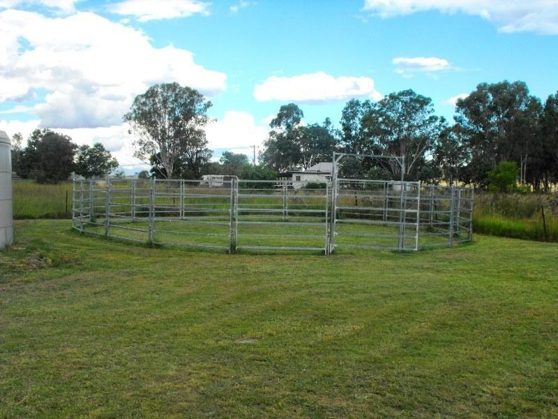 195 Wattle Camp Road, Wattle Camp QLD 4615