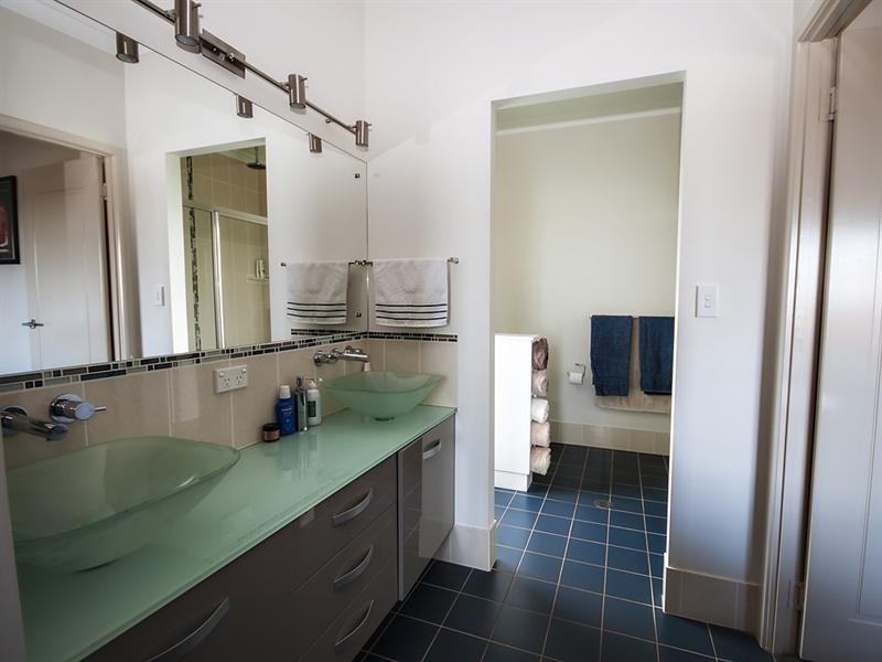 13 Sonaree Drive, Kingaroy QLD 4610