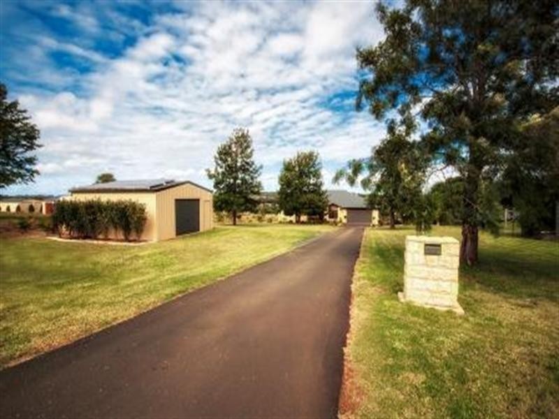 13 Sonaree Drive, Kingaroy QLD 4610