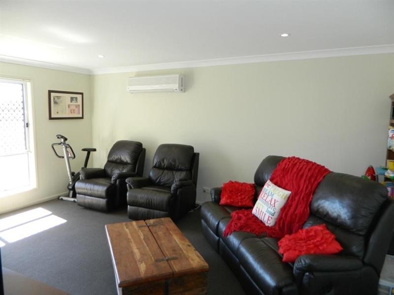 42 Banksia Drive, Kingaroy QLD 4610