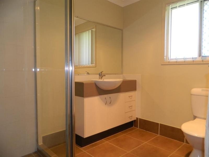 42 Banksia Drive, Kingaroy QLD 4610