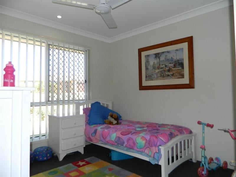 42 Banksia Drive, Kingaroy QLD 4610
