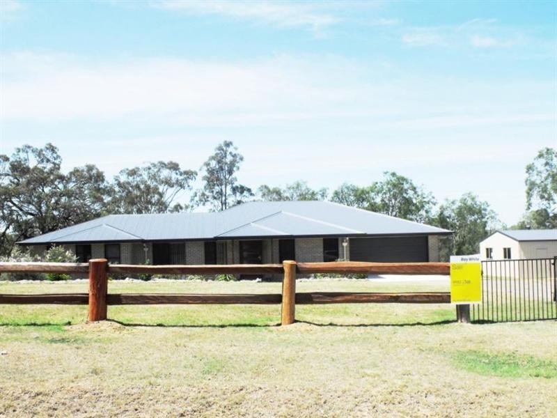 35 Digging Road, Nanango QLD 4615