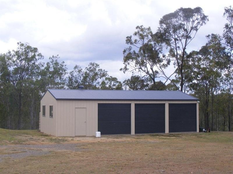 35 Digging Road, Nanango QLD 4615
