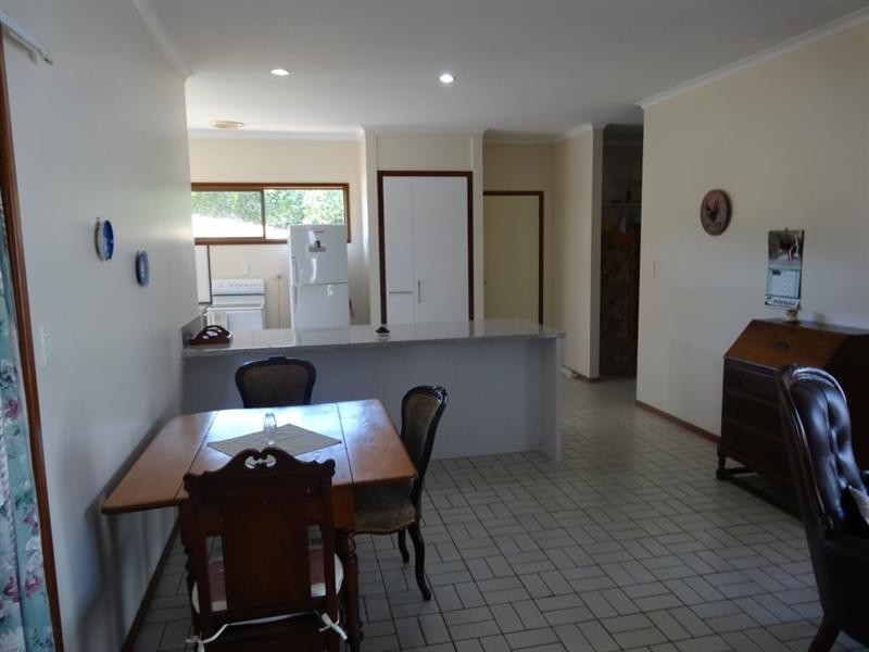 89 moore Street, Kingaroy QLD 4610