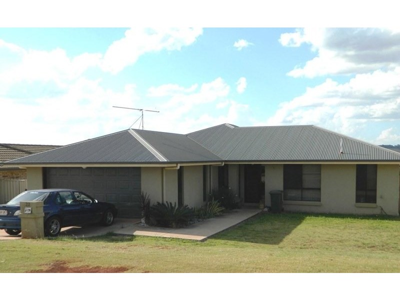 22 Poinciana Avenue, Kingaroy QLD 4610