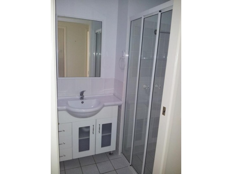 102/15 Old Wondai Road, Wondai QLD 4606