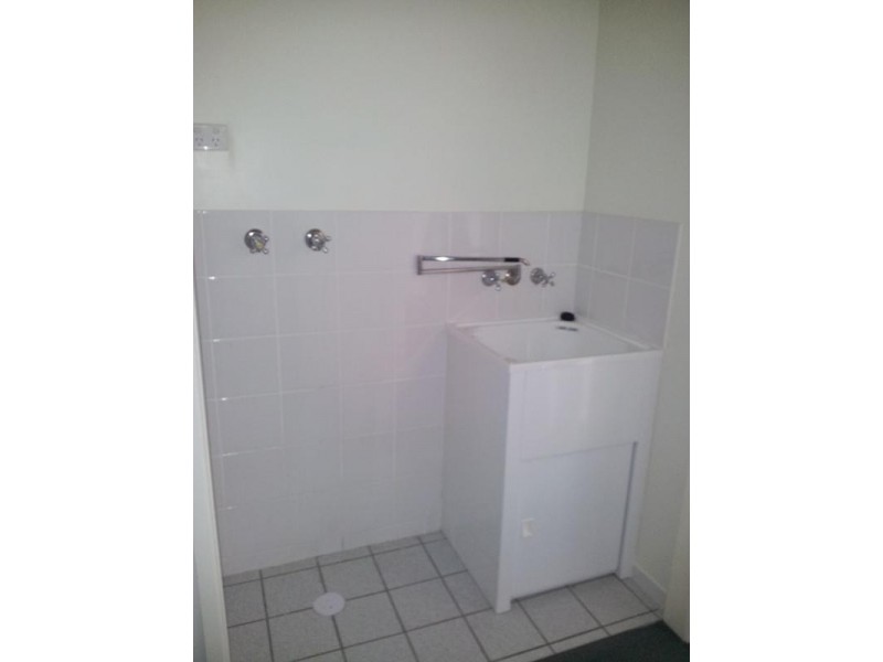 102/15 Old Wondai Road, Wondai QLD 4606