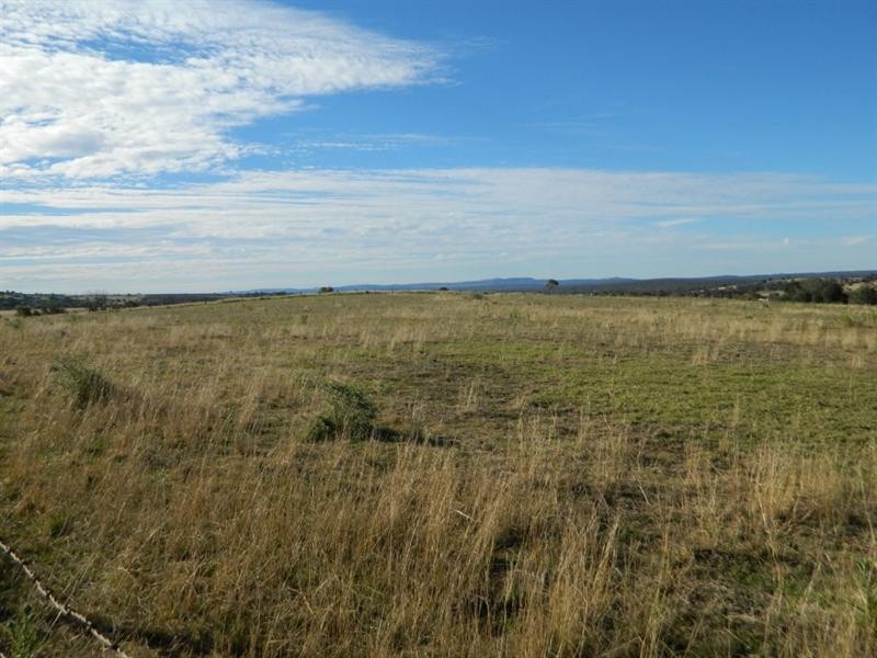 184 parallel Road, Wooroolin QLD 4608