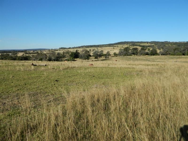 184 parallel Road, Wooroolin QLD 4608