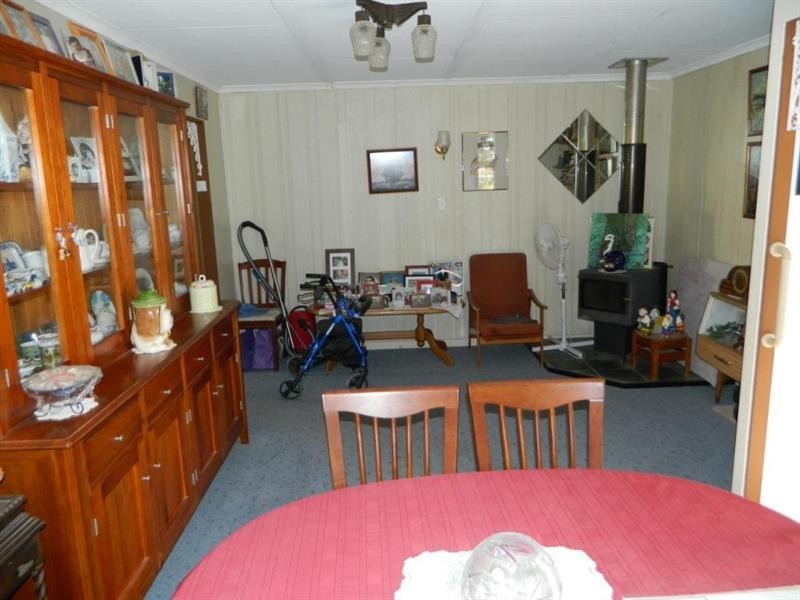 6 Somerset Street, Kingaroy QLD 4610