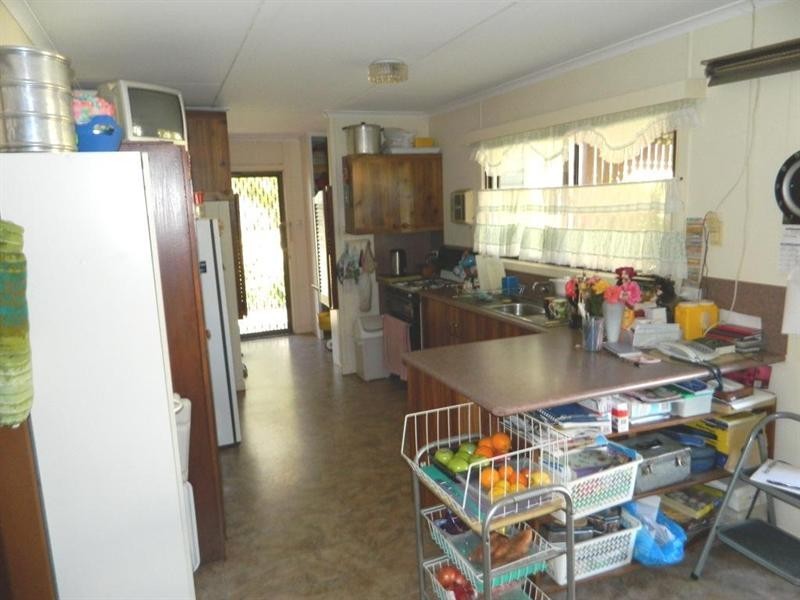 6 Somerset Street, Kingaroy QLD 4610