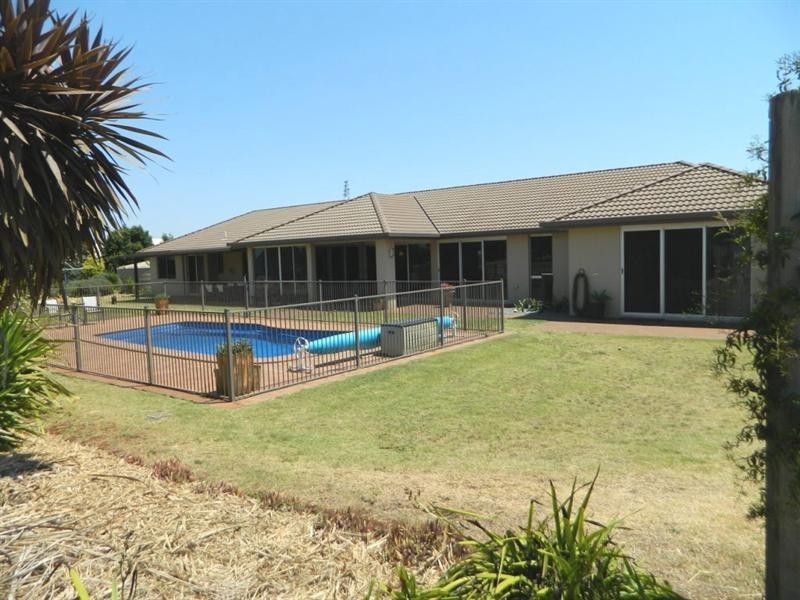 4 Brittany Court, Kingaroy QLD 4610