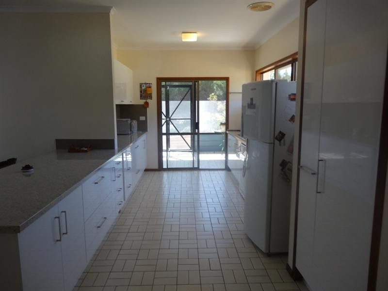 89 moore Street, Kingaroy QLD 4610